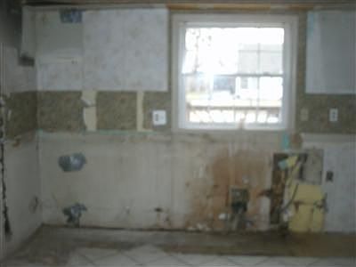 3rd image of 2 Valentine Dr