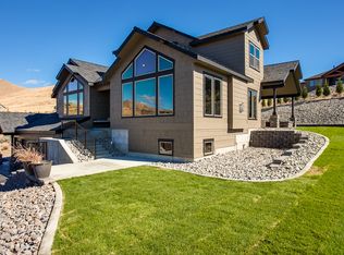 184 W Mountain Brook Ln, Wenatchee, WA 98801