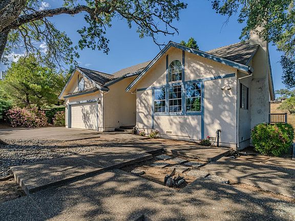 2nd image of 156 Creek View Ct