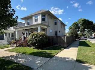 5802 W Grace St #1, Chicago, IL 60634