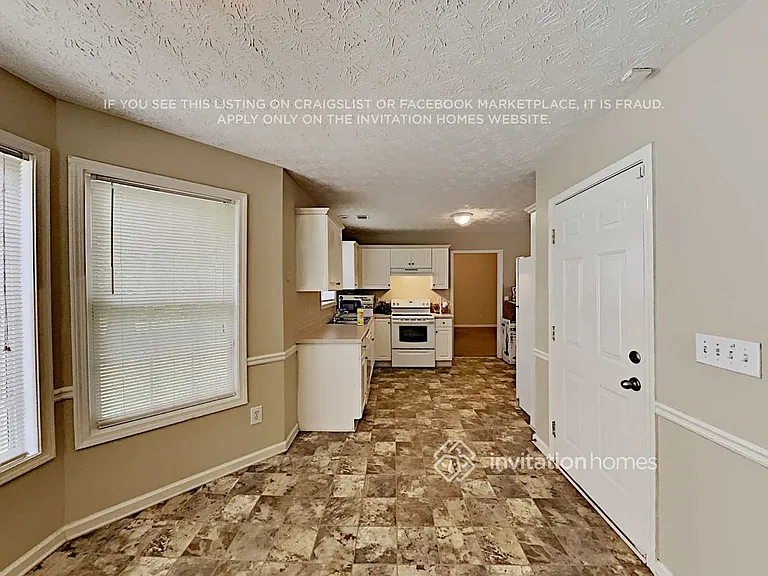 115 Spring Valley Way — Photo 7