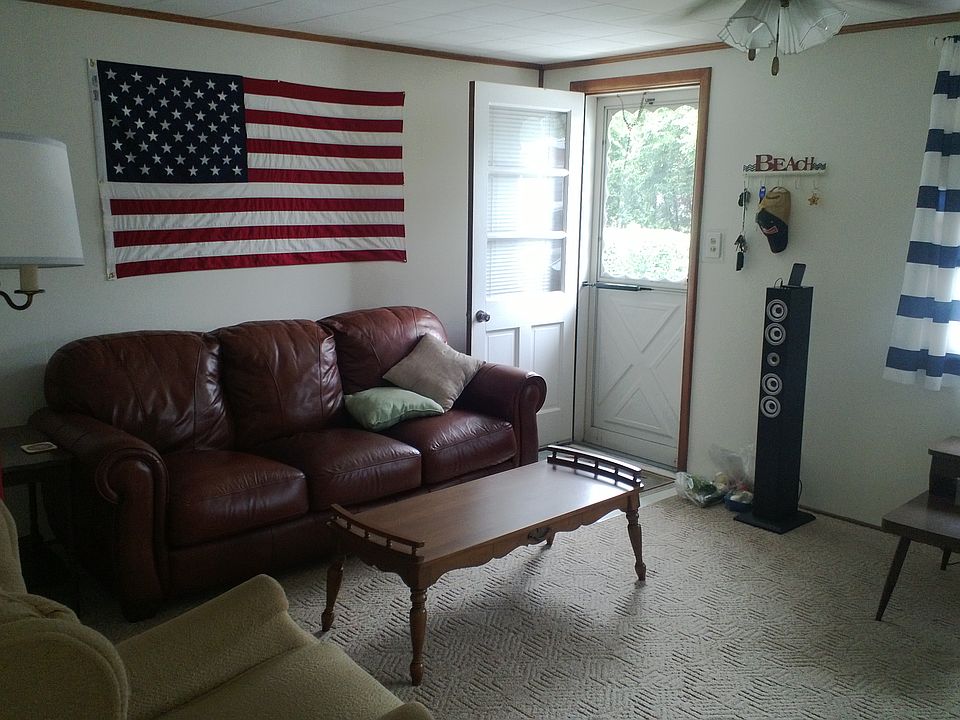 2nd image of 3205 N Utility Dr
