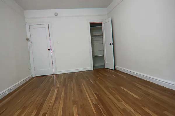 Rented by PMG Real Estate  | media 21