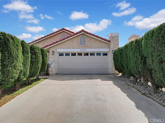 4th image of 37050 Jenna Ln