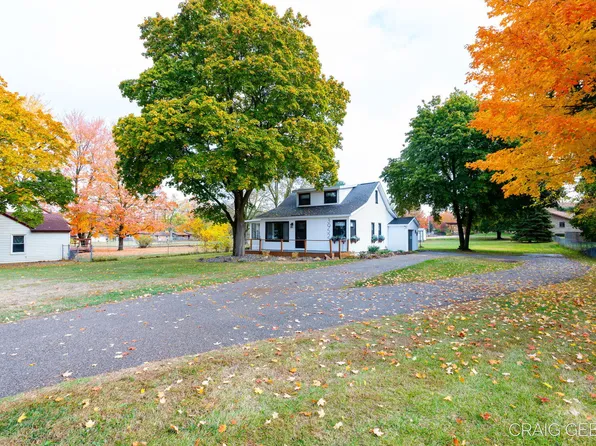 3952 Canal Ave SW, Grandville, MI 49418