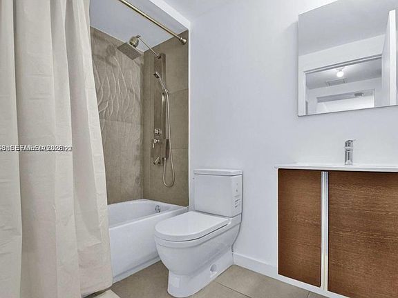 2nd image of 557 Michigan Ave #111