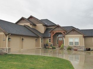 2242 Deer Pointe Dr, Clarkston, WA 99403