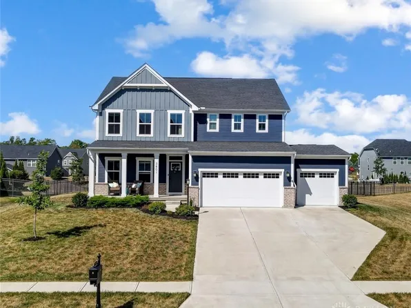 3801 Oak Creek Dr, Dayton, OH 45440