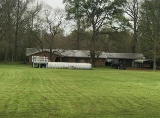 529 County Road 128, Garrison, TX 75946