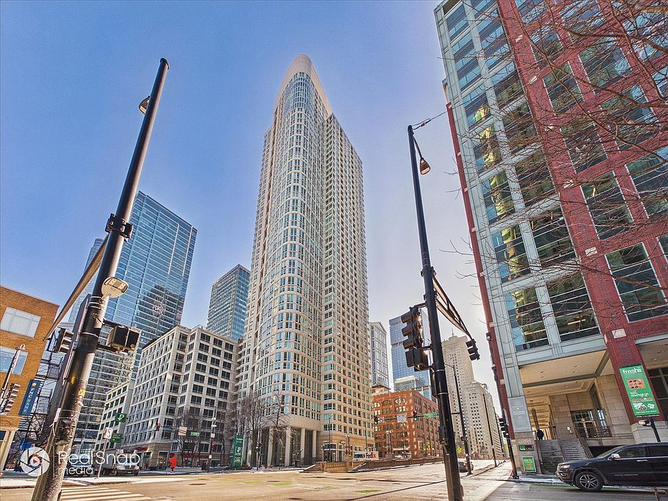1st image of 345 N La Salle Dr #3110