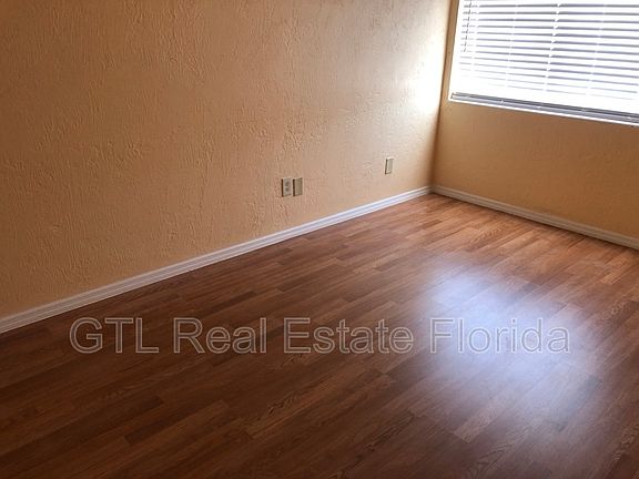 5th image of 1625 Espanola Ave APT 115