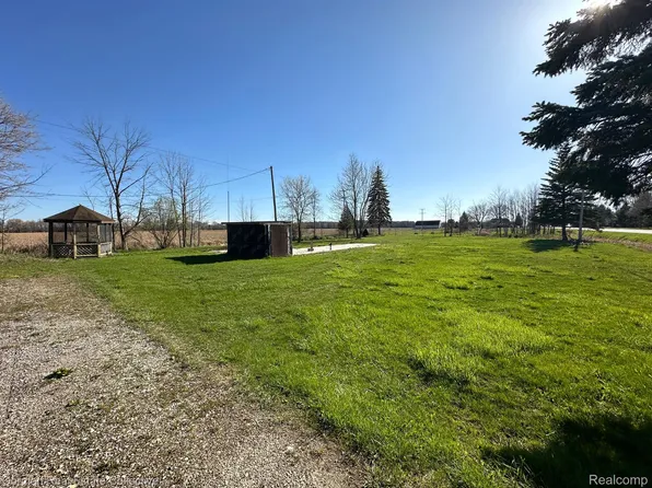 8766 Sand Beach Rd, Harbor Beach, MI 48441