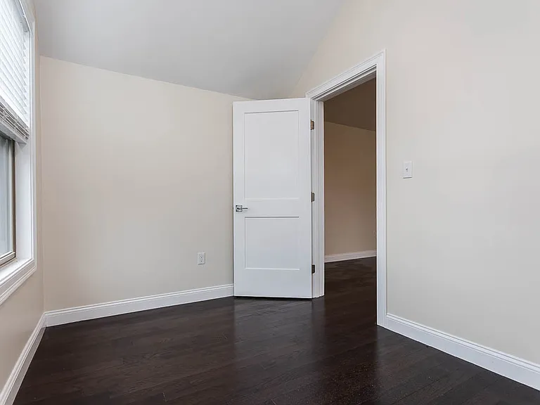 478 Fulton St #1 — Photo 17