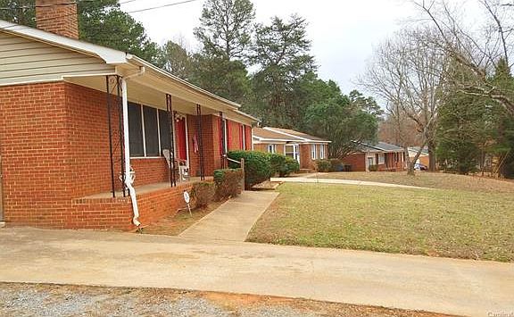 4th image of 1506 Northwoods Dr #40