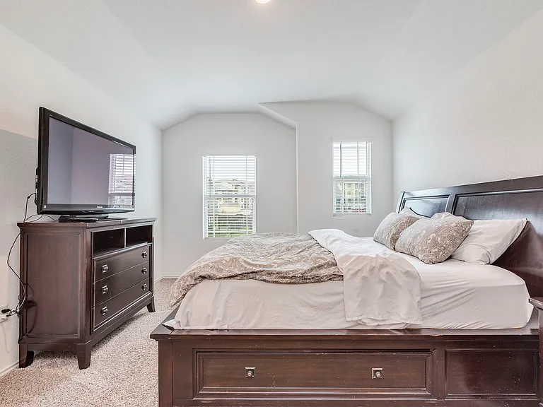 7117 Dancing Wind Ln — Photo 14