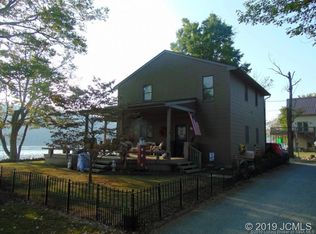 2249 S Beach Dr, Hanover, IN 47243