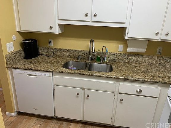 5th image of 27076 Hidaway Ave Unit 2