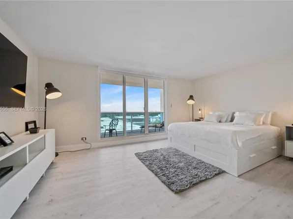 2301 Collins Ave APT 1130, Miami Beach, FL 33139