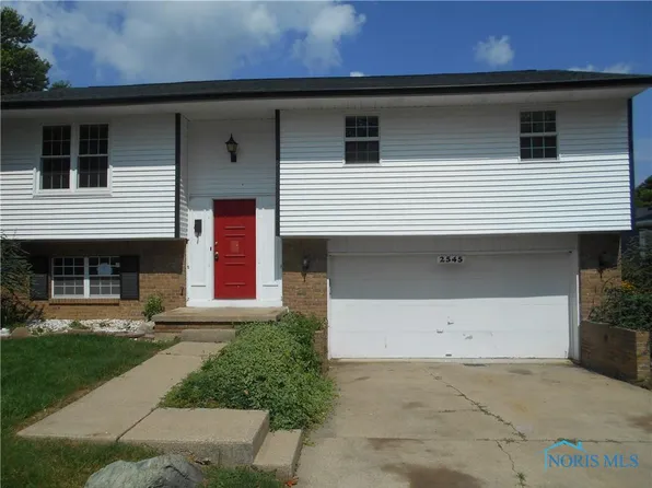 2545 Woodfox Dr, Toledo, OH 43611