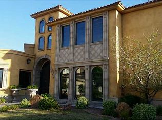 6353 Calle Del Rio Ln, El Paso, TX 79912