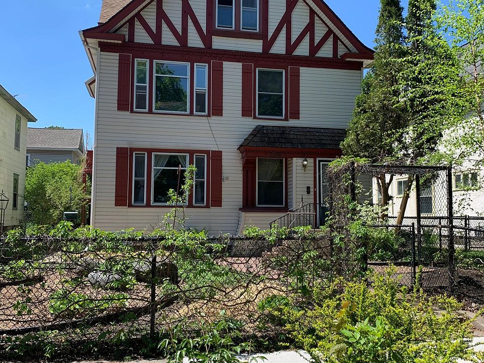 1st image of 2006 Fillmore St NE #1