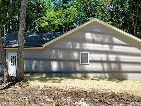 5th image of 127 Buck Run Dr