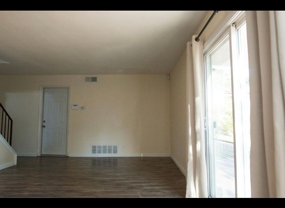 1st image of 21304 Bella Pine Dr