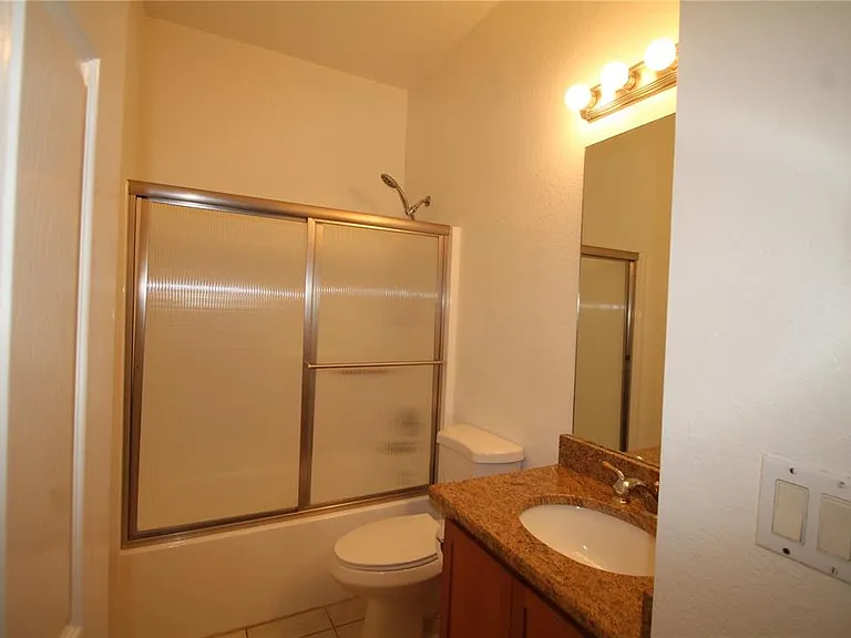 3724 Eagle Pass St — Photo 12