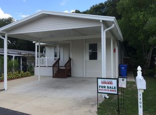 1303 Four Seasons Blvd, Tampa, FL 33613
