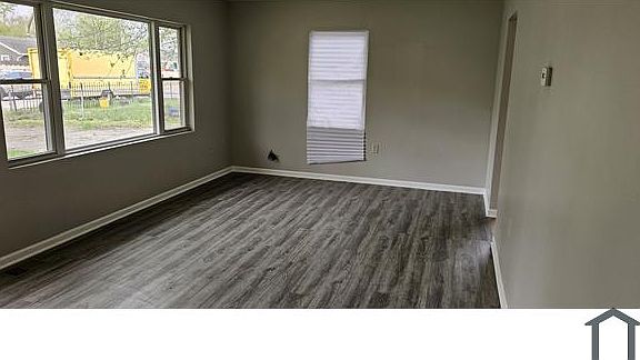 2nd image of 303 Louis Rd