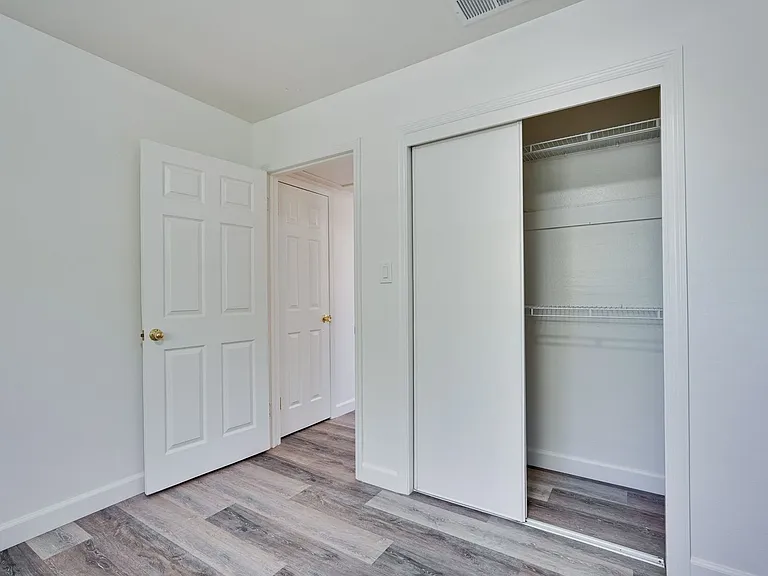 800 W Hacienda Ave — Photo 18