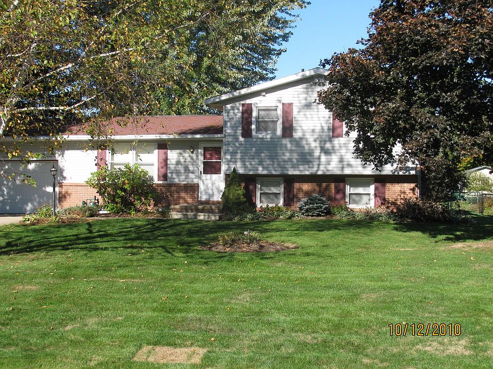 1st image of 1625 Poppy Dr NW