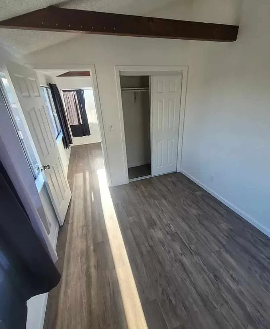 3946 Saturn Ave — Photo 3