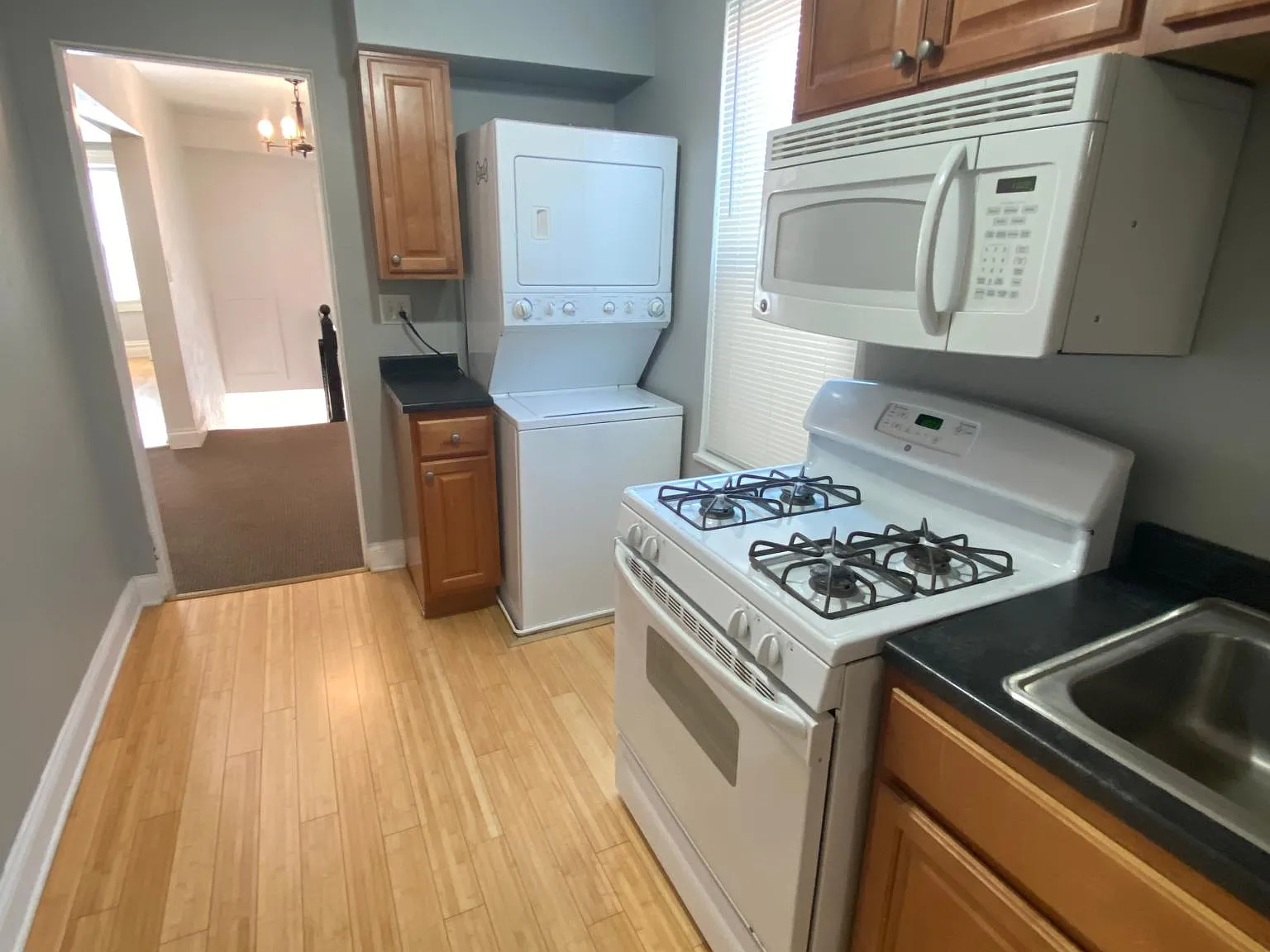 216 Bertha Street — Photo 3
