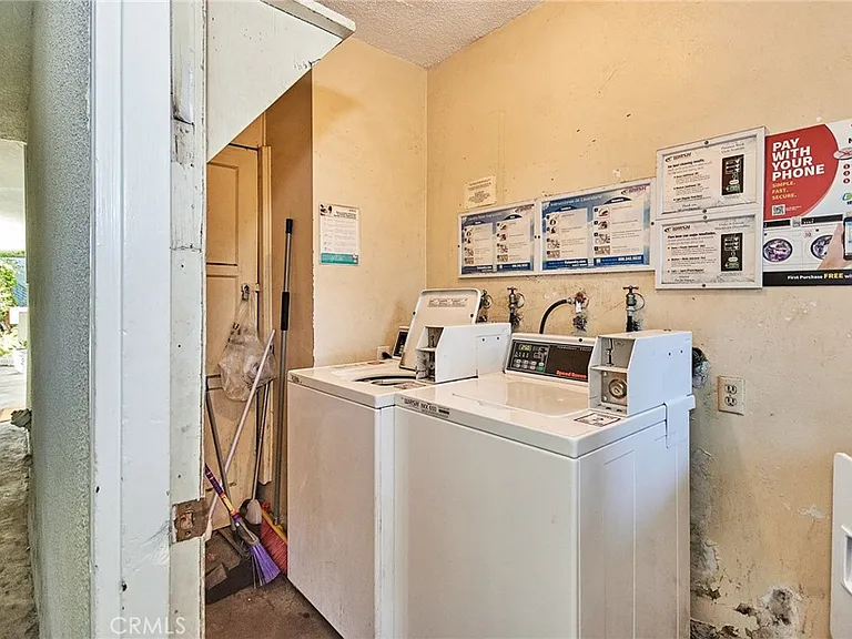1024 S Atlantic Blvd #11 — Photo 18