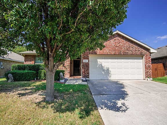 2nd image of 4417 Grassy Glen Dr