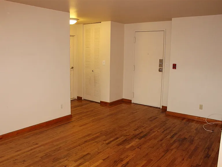 6713 Polk St #6 — Photo 28