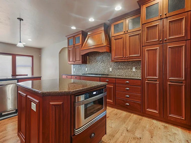 670 Sun Terrace Dr — Photo 43