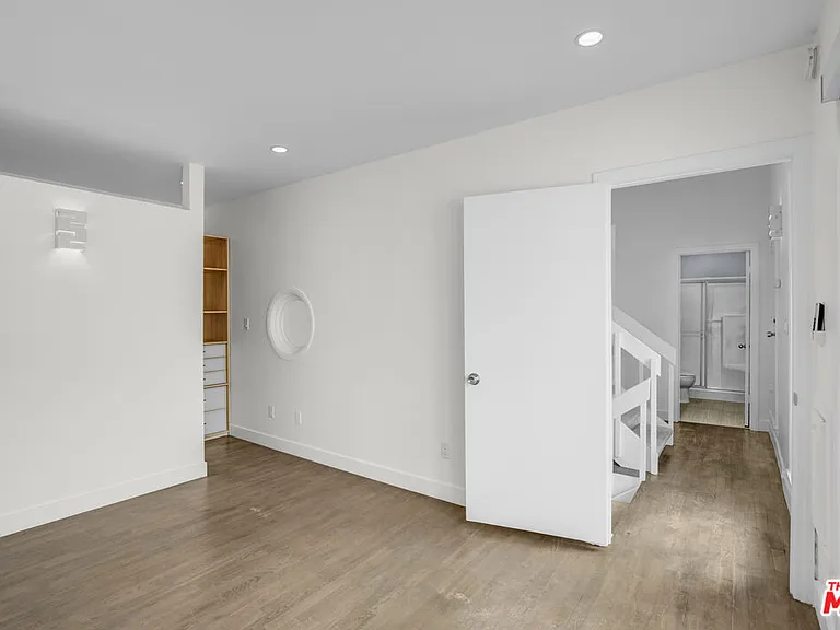 1 Ironsides St #14 — Photo 10