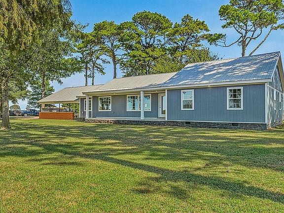 4th image of 1702 County Road 634