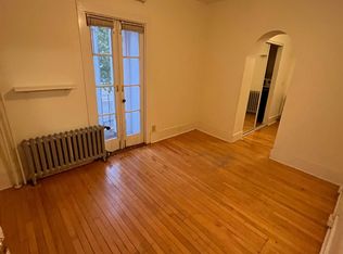 240 W Lakelawn Pl #10904368, Madison, WI 53703