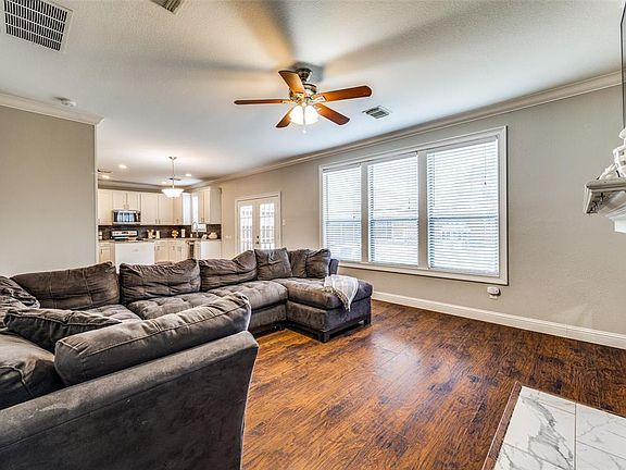 4th image of 5816 Rubblestone Dr