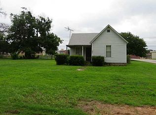 1106 Mitacek Ave, Prague, OK 74864