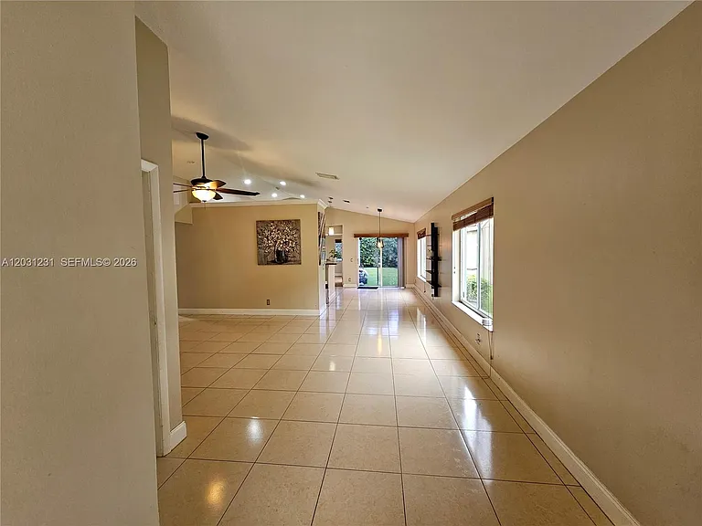 4232 Mahogany Ridge Dr — Photo 4