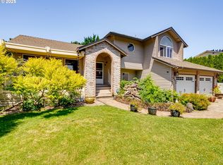 4008 NW 130th Cir, Vancouver, WA 98685