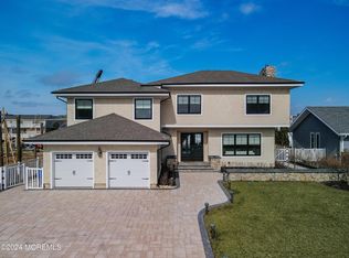 177 Squan Beach Dr, Mantoloking, NJ