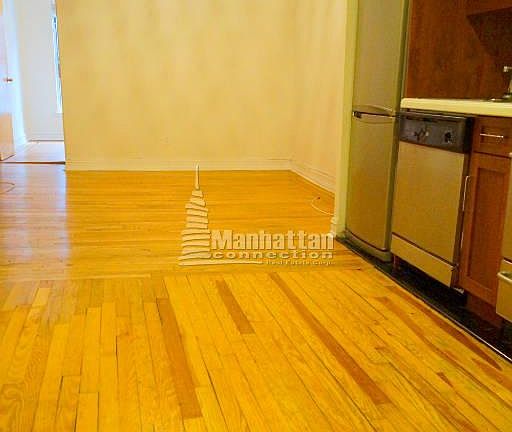 2nd image of 215 E 84th St Frnt 1