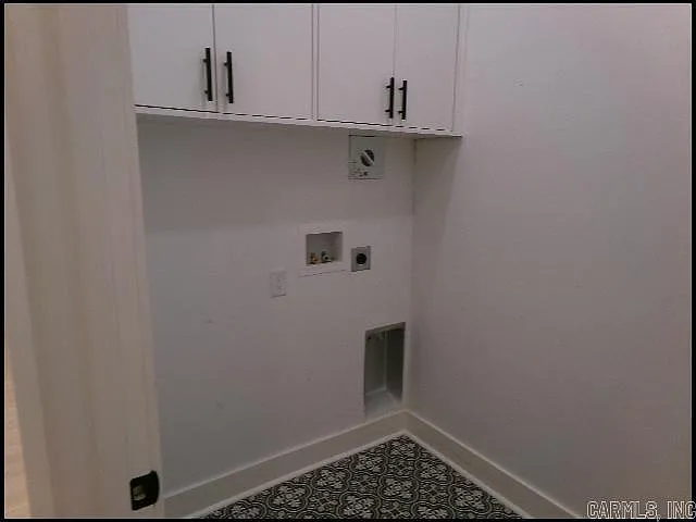 73 Tournay Cir — Photo 22