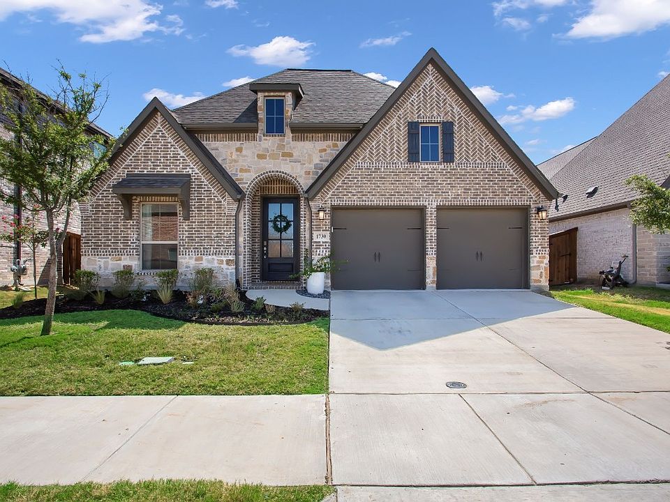 1st image of 1730 Holmwood Dr