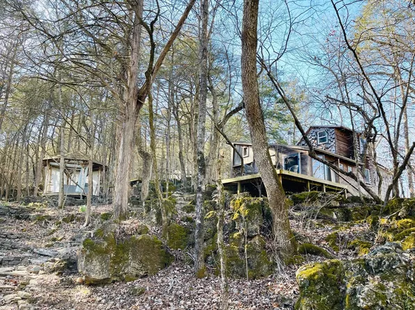 20281 Rock Creek Road, Cassville, MO 65625